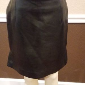 Super cute leather mini skirt